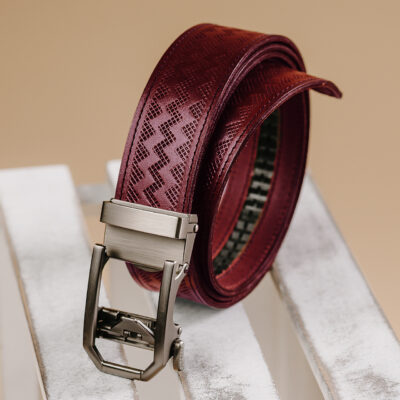 Kožený opasok s dekorom a automatickou prackou – NICKEL GAP, limitovaná edícia, bordový