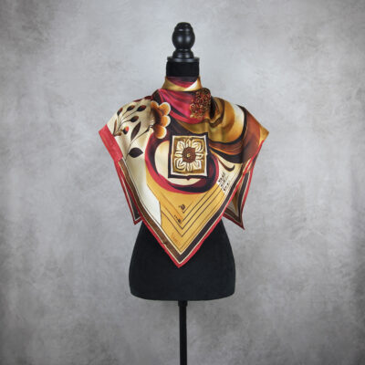 Hodvábna šatka KAMZÍK - ČERVENÝ, 90 x 90cm, Vyrobené na Slovensku